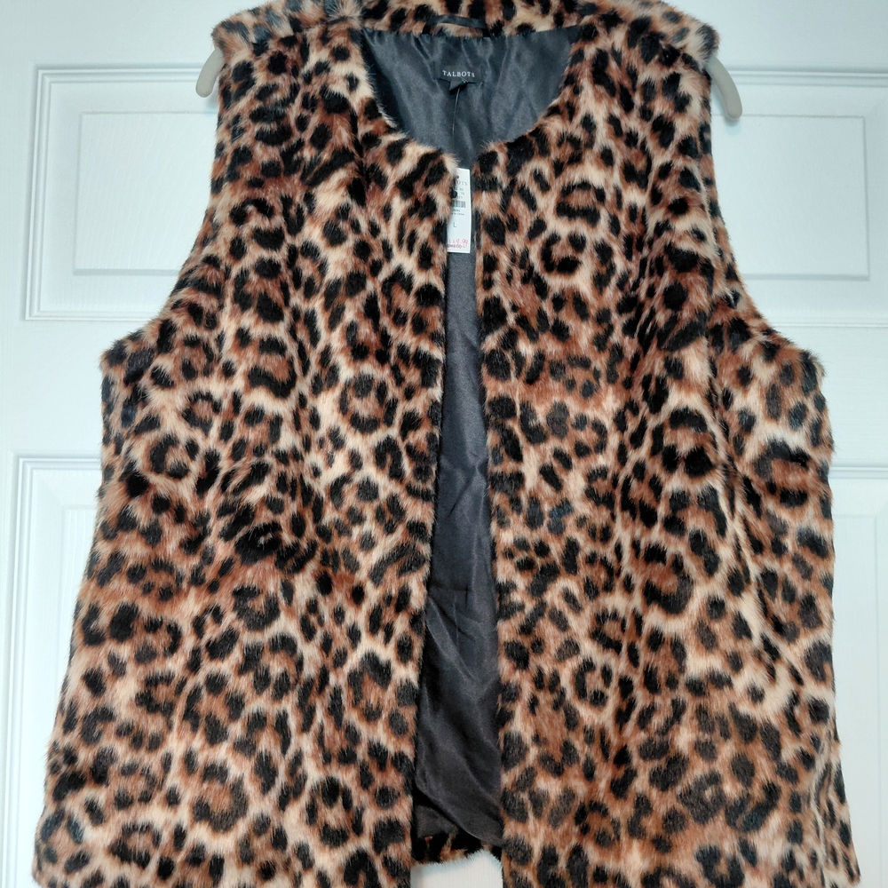 NWT 🐆 Talbots Leopard Print Faux Fur Vest